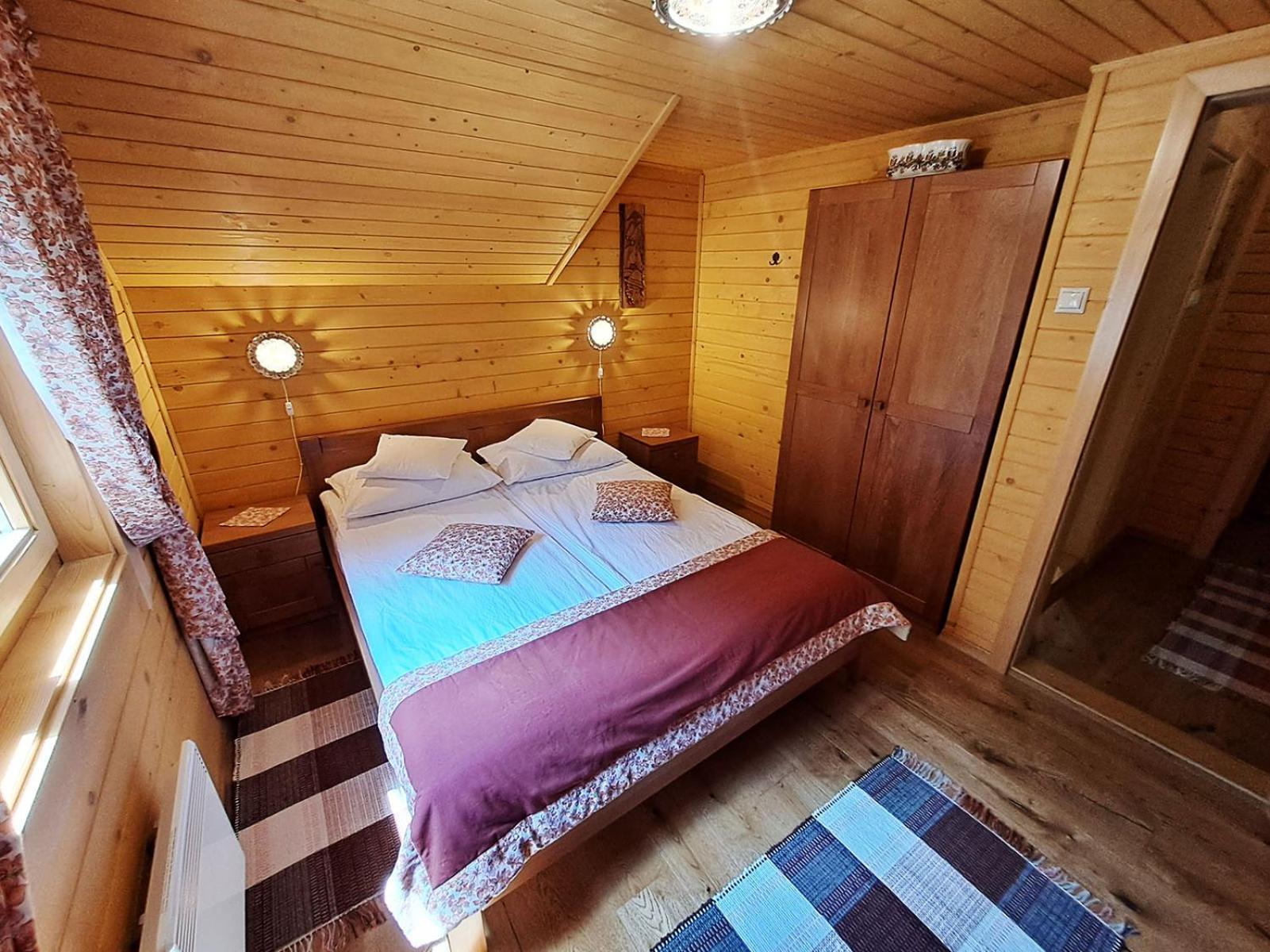 Nagy Lak Villa Sub Cetate Buitenkant foto